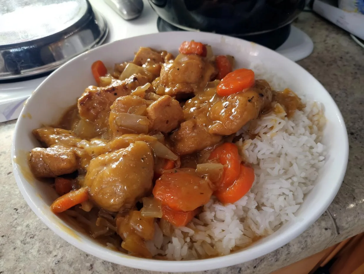 Irresistible Smothered Chicken and Rice Recipe in 1 Hour